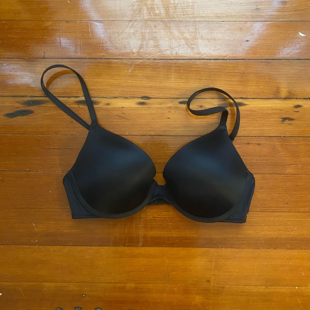 Victoria's Secret Everywhere Push-Up